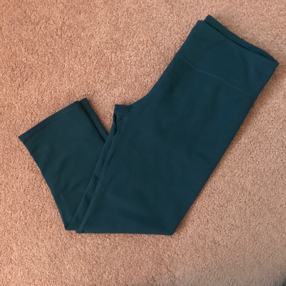 Fabletics capri’s